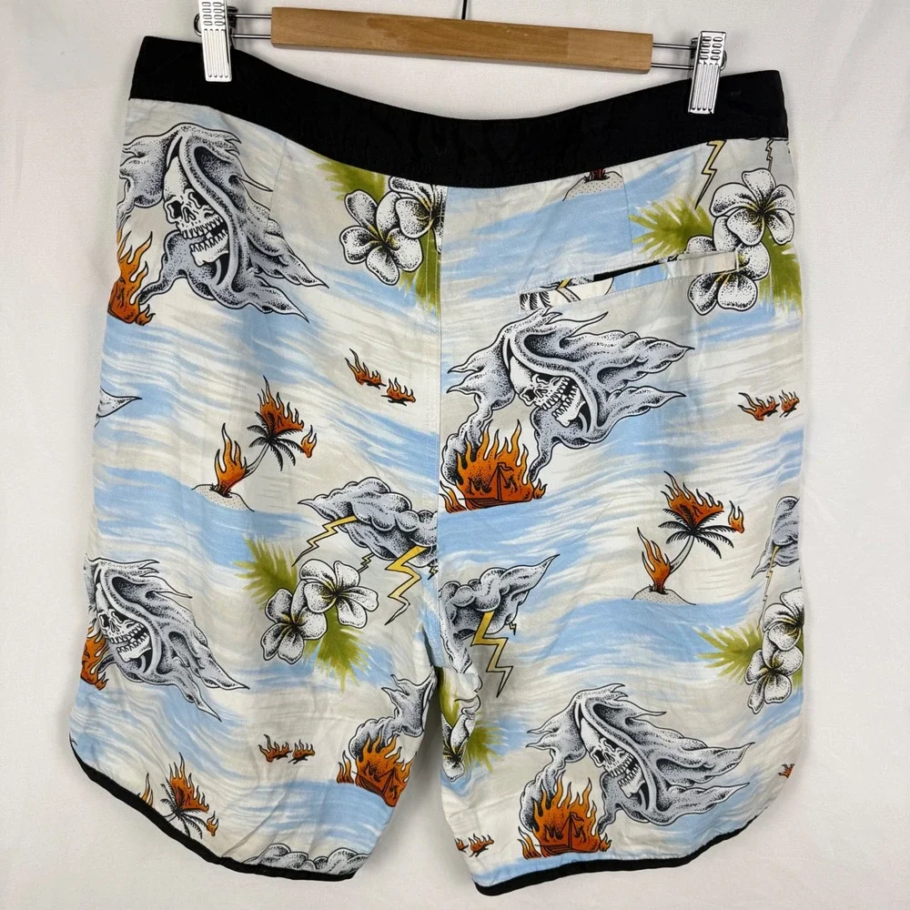 Lurking Class Men's Skull Board Shorts Swim Trunks 36 Indie‎ Surfing Hawaiian